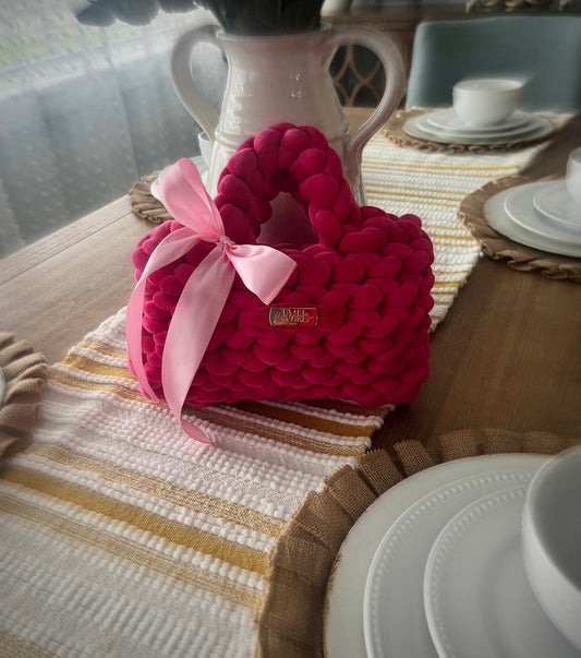 The JML “By my side” bag✨💋