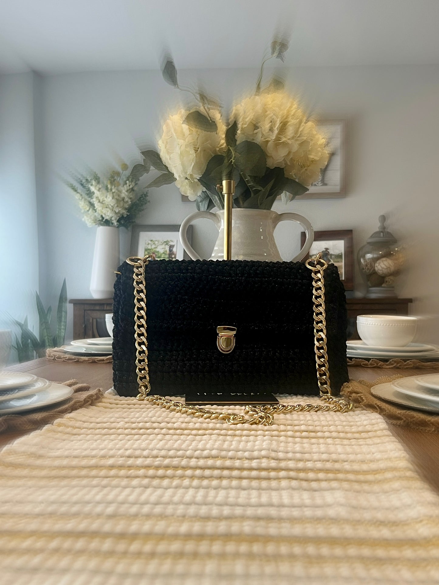 The Alva classic flap bag(black/XL edition✨)